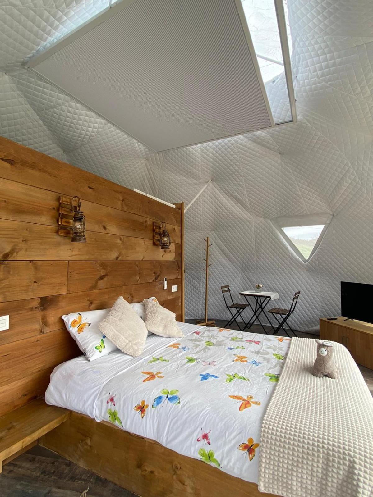 Glamping Quintana Hotel Хихон Екстериор снимка